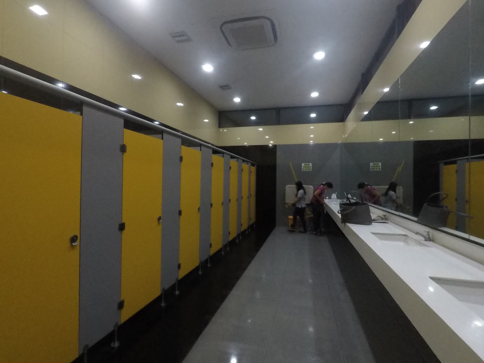 Dumaguete Ceres Bus Terminal Female's Bathroom Cubicles