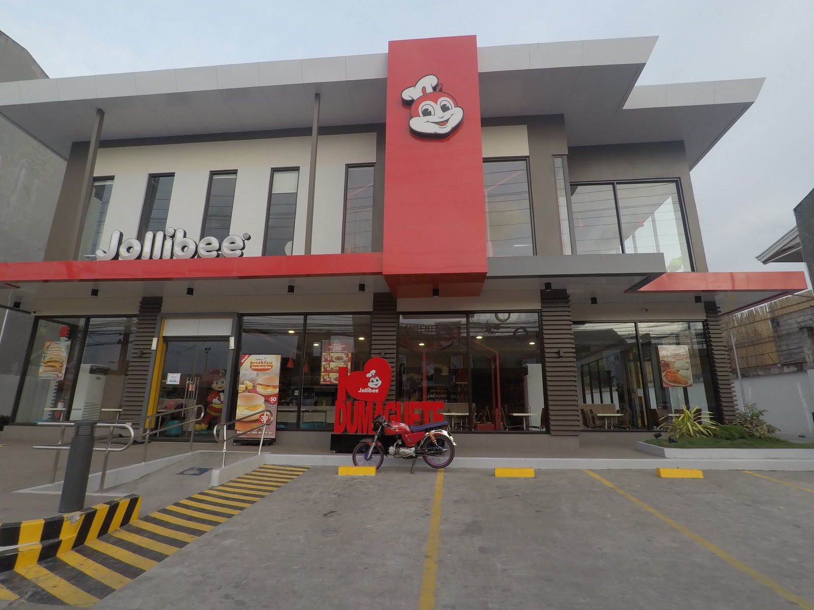 Jollibee across Robinsons Mall